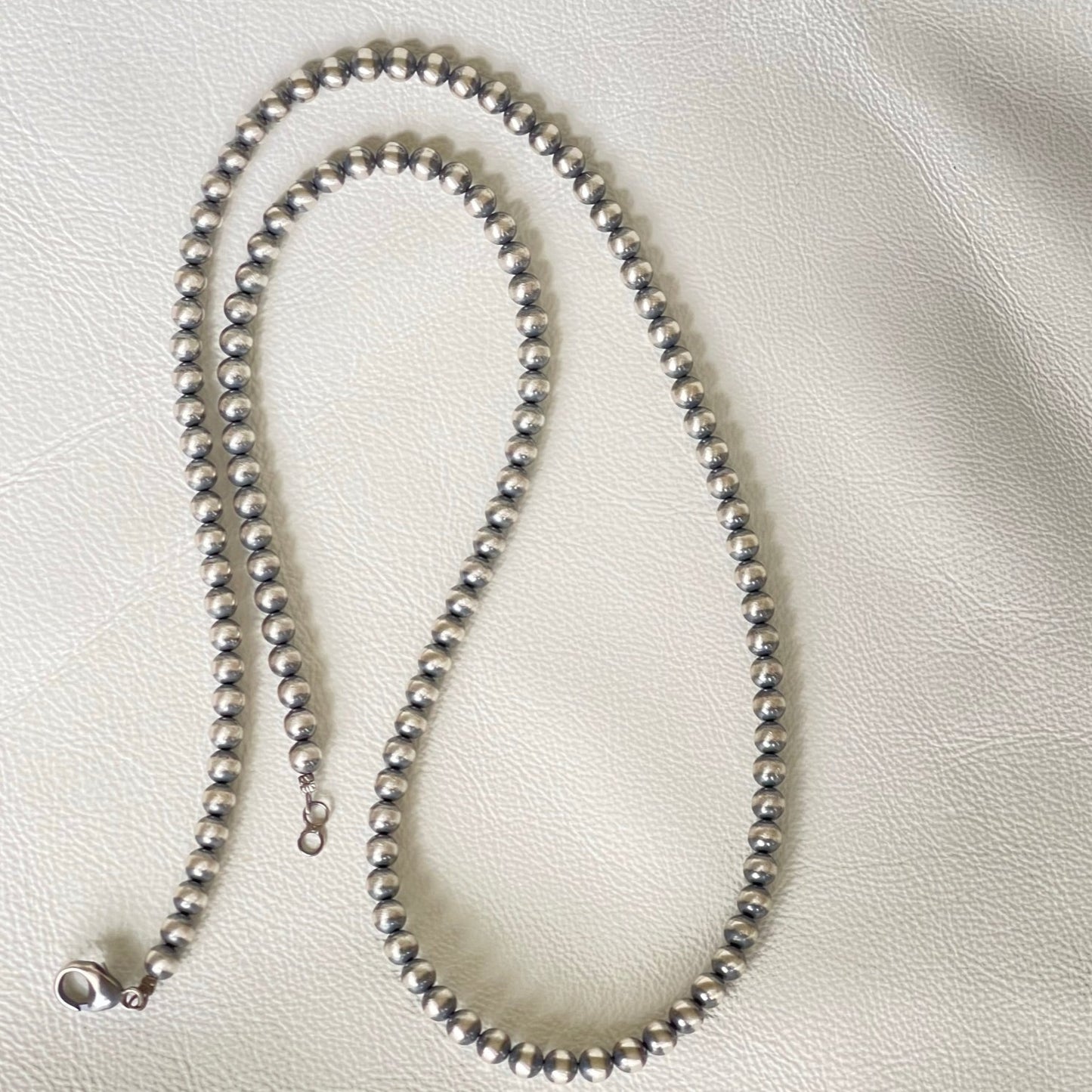 Navajo Pearl 30” Necklace