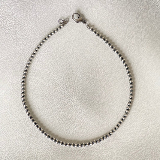 Navajo Pearl 14” Necklace